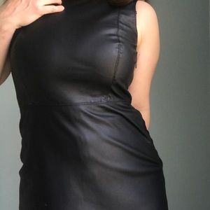Leather Zara dress size medium GUC